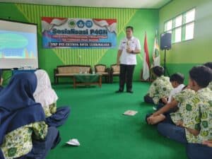 Pelajar SMP PUI Kota Tasikmalay Siap Menjauhi Narkoba Pelajar SMP PUI Kota Tasikmalay Siap Menjauhi Narkoba